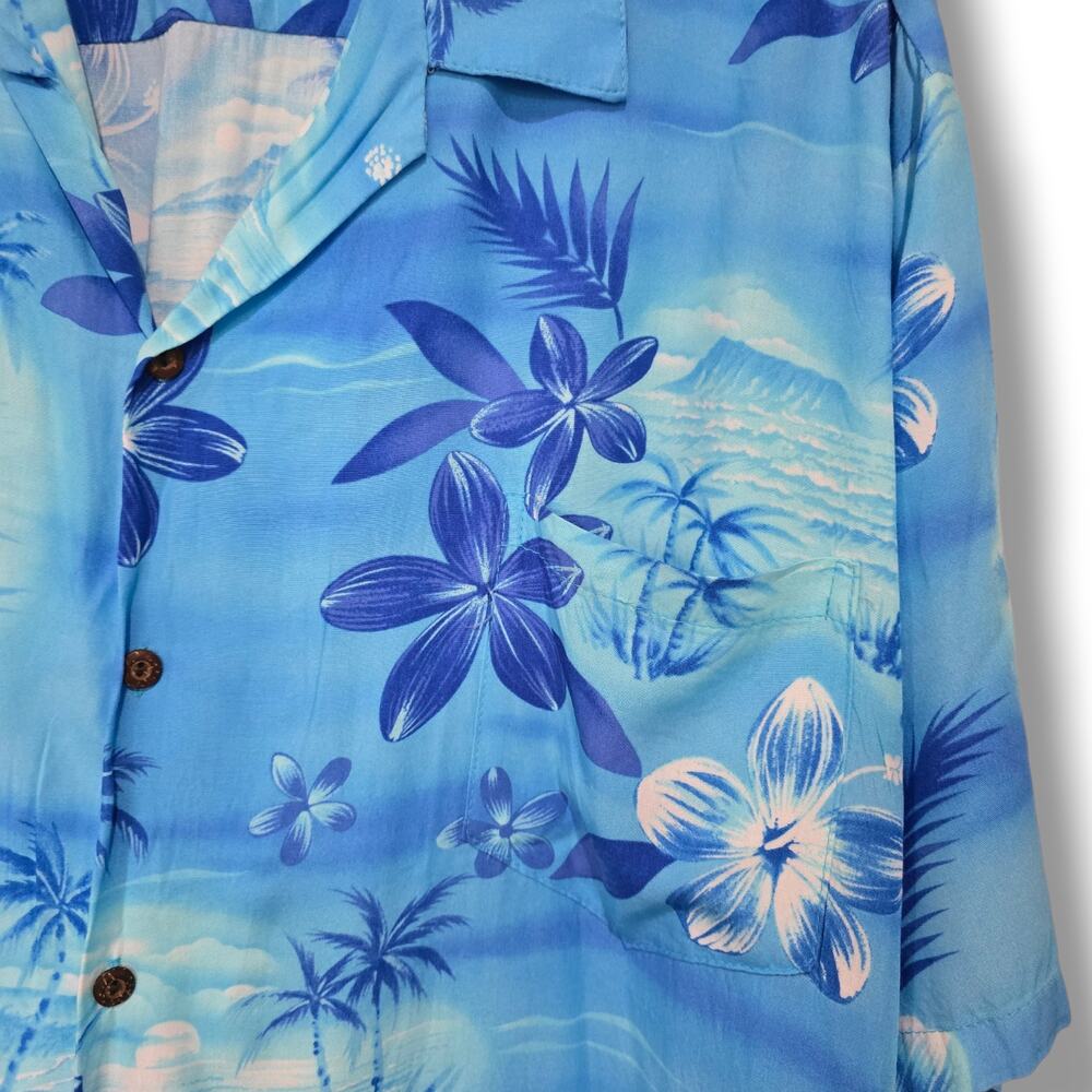 Vintage Two Palms Made in Hawaii Floral Rayon Aloha Shirt – 2XL
- Picture 3 of 7